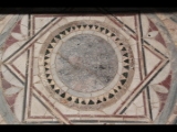 06258 ostia - regio iii - insula vi - domus del ninfeo (iii,vi,1-3) - raum (d) - fussbodendetail - opus sectile.jpg